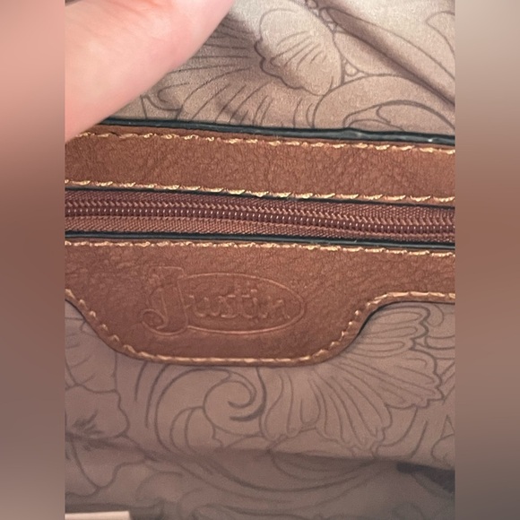 NWT Justin Shoulder Bag Cheetah Print W/Brown Trim Women’s Concealed Carry Bag - Picture 12 of 14